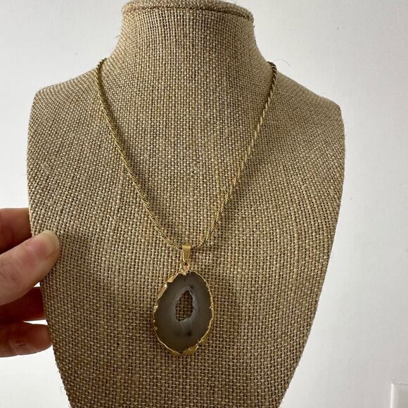 Vintage Sliced Agate Necklace On Gold Plated Chain - Picture 1 of 8